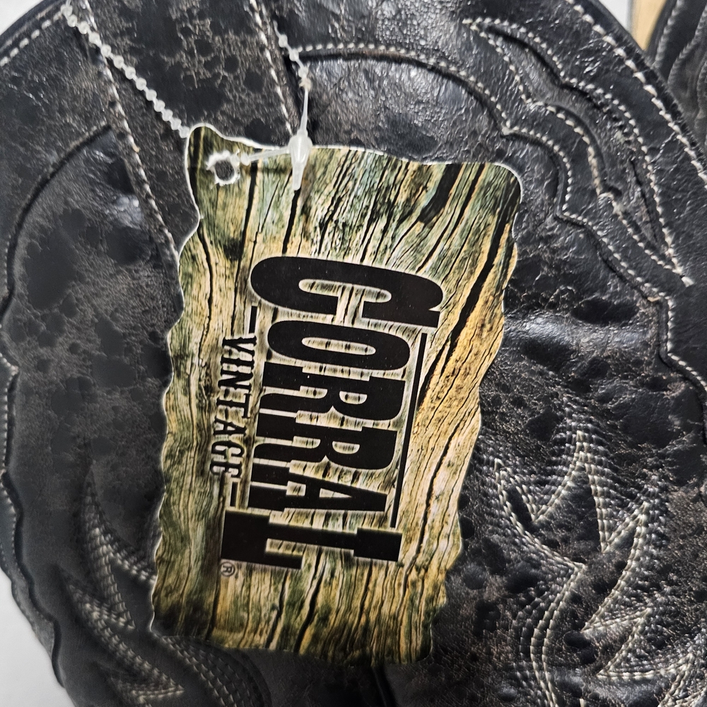 Corral Distressed Black Western Boots - Picture 8 of 8
